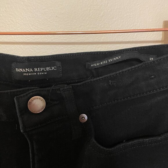 🔥 Banana Republic | Black Raw-Edge High-Rise Skinny Jean 29 - Picture 6 of 8